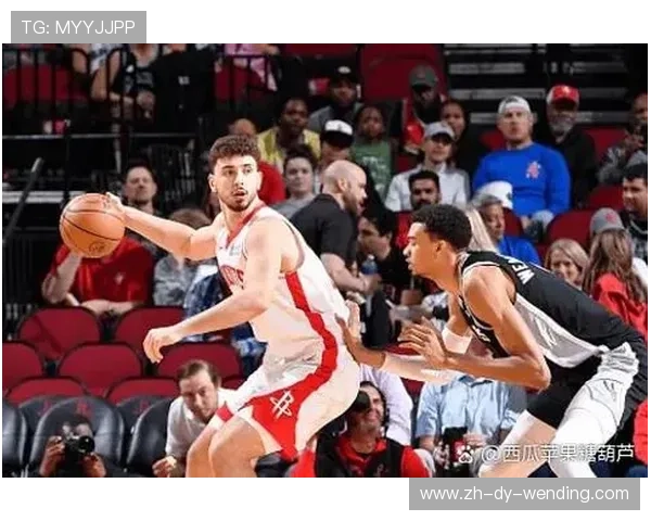 火箭队与马刺第四场比赛的关键事件回放